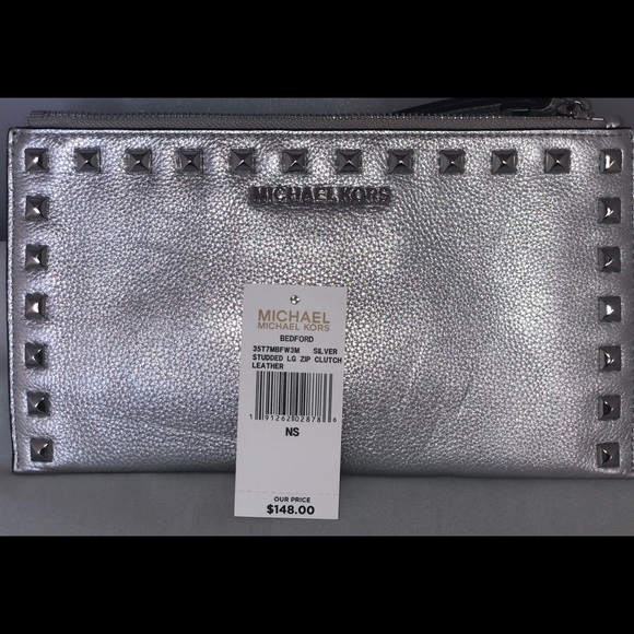 Michael Kors Clutch - Picture 4 of 4